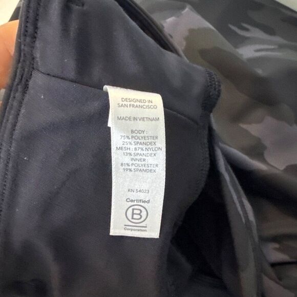 Athleta Womens Match Point Skort Black Camouflage XS Polyester & Spandex Blend - Picture 5 of 7